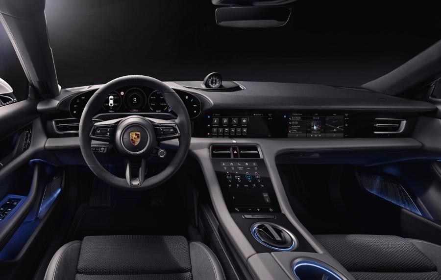 Торпедо Porsche Taycan Turbo S 2019 года  (WW) (фото 12 из 46)